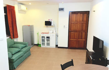 Merlin Plaza Apartments Khao Lak Dış mekan fotoğraf