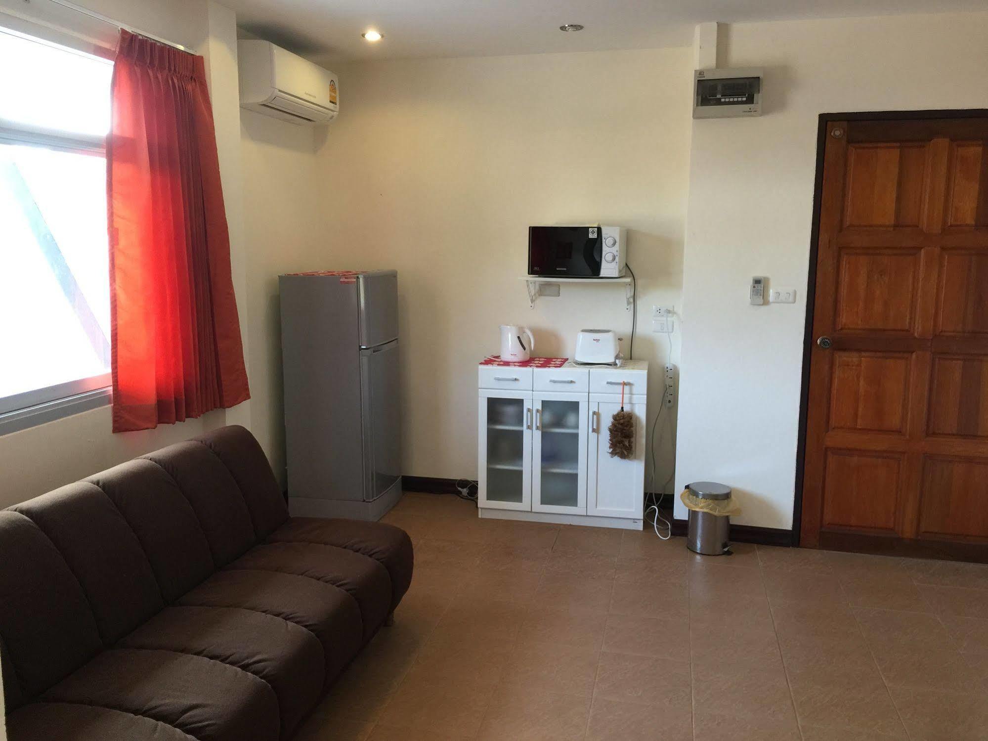 Merlin Plaza Apartments Khao Lak Dış mekan fotoğraf