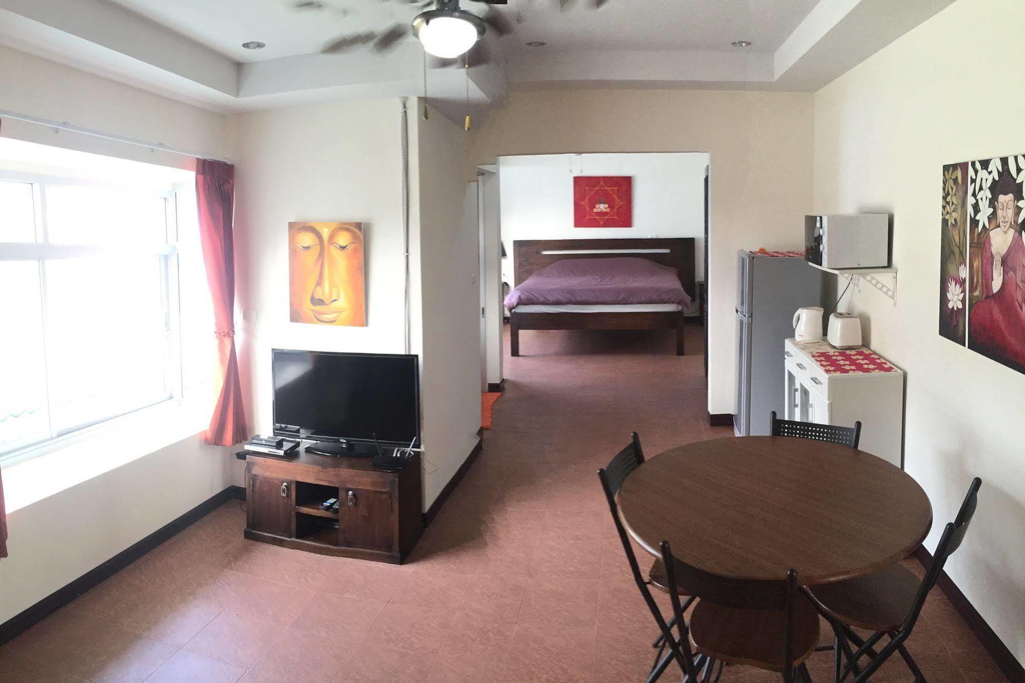 Merlin Plaza Apartments Khao Lak Dış mekan fotoğraf